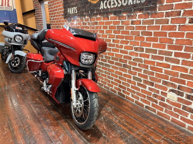 Street Glide® Limited