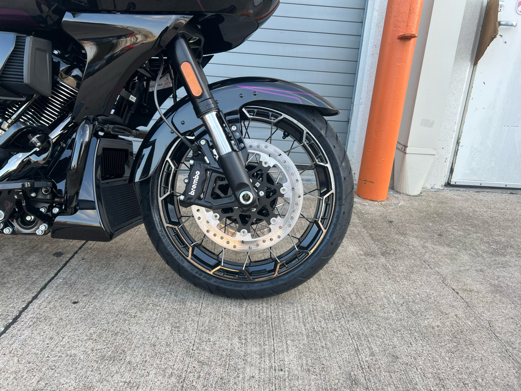 CVO® Road Glide®