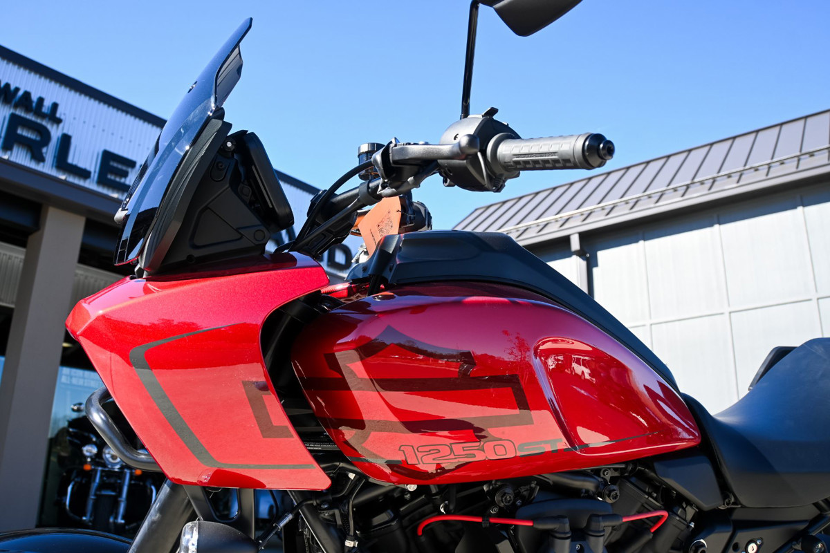 Pan America® 1250 ST