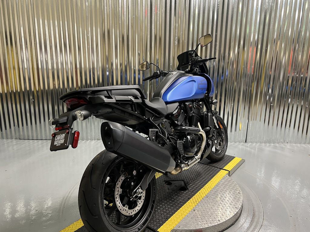 Pan America® 1250 ST