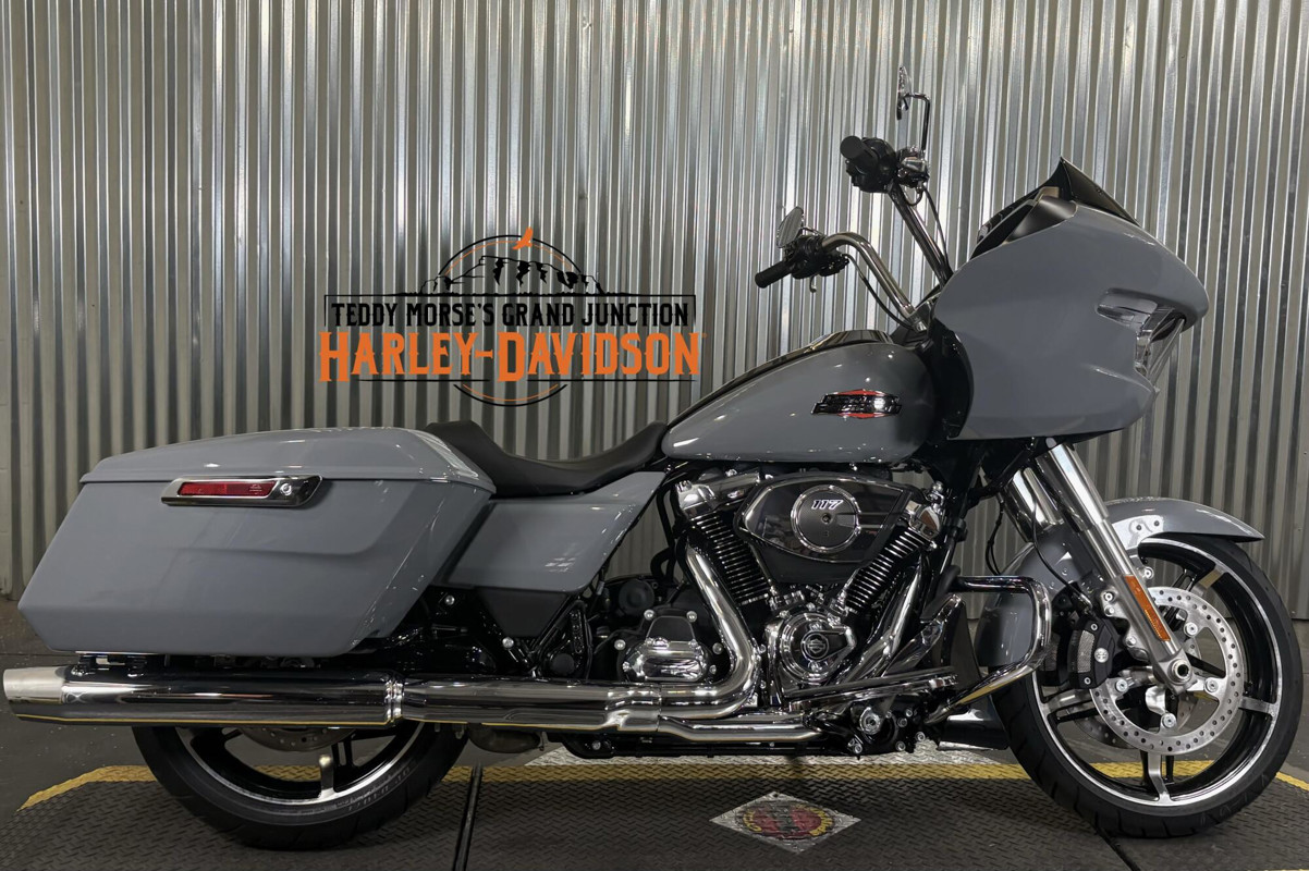 Road Glide®