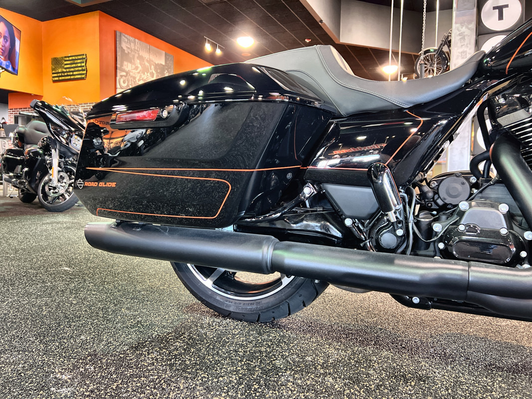Road Glide®