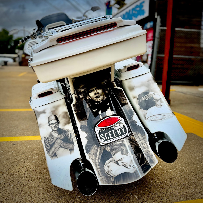 CVO™ Road Glide® Ultra