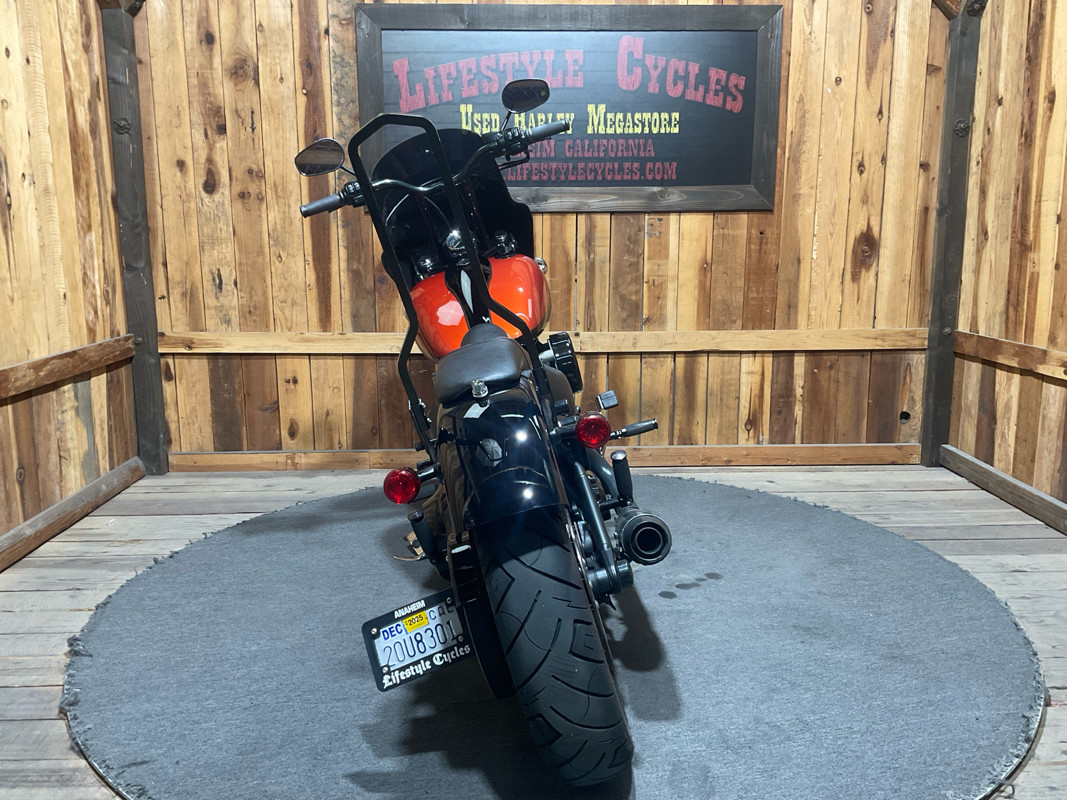 Softail® Blackline™