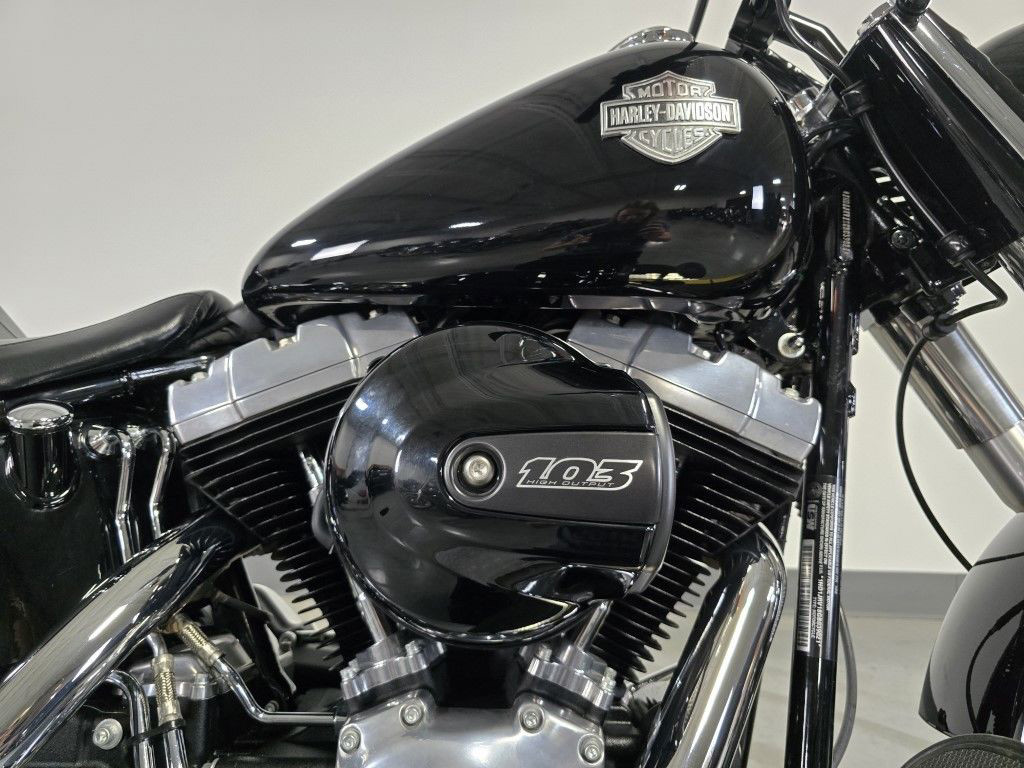 Softail® Slim®