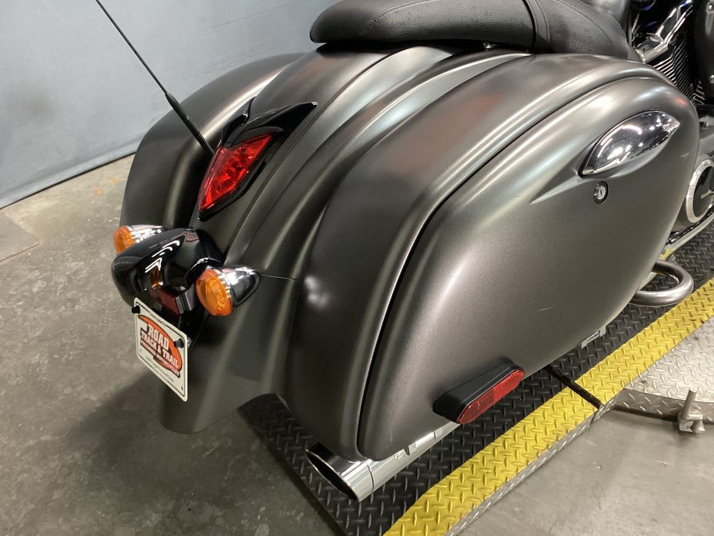 Vulcan 1700 Vaquero ABS