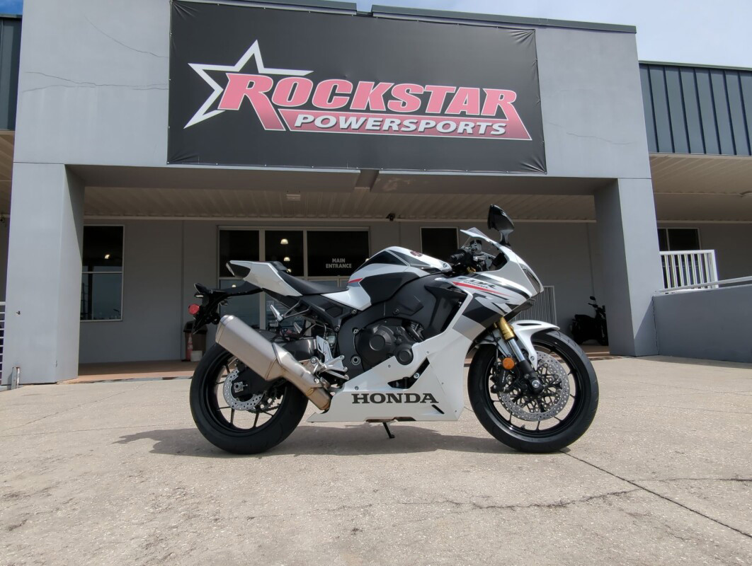 CBR1000RR