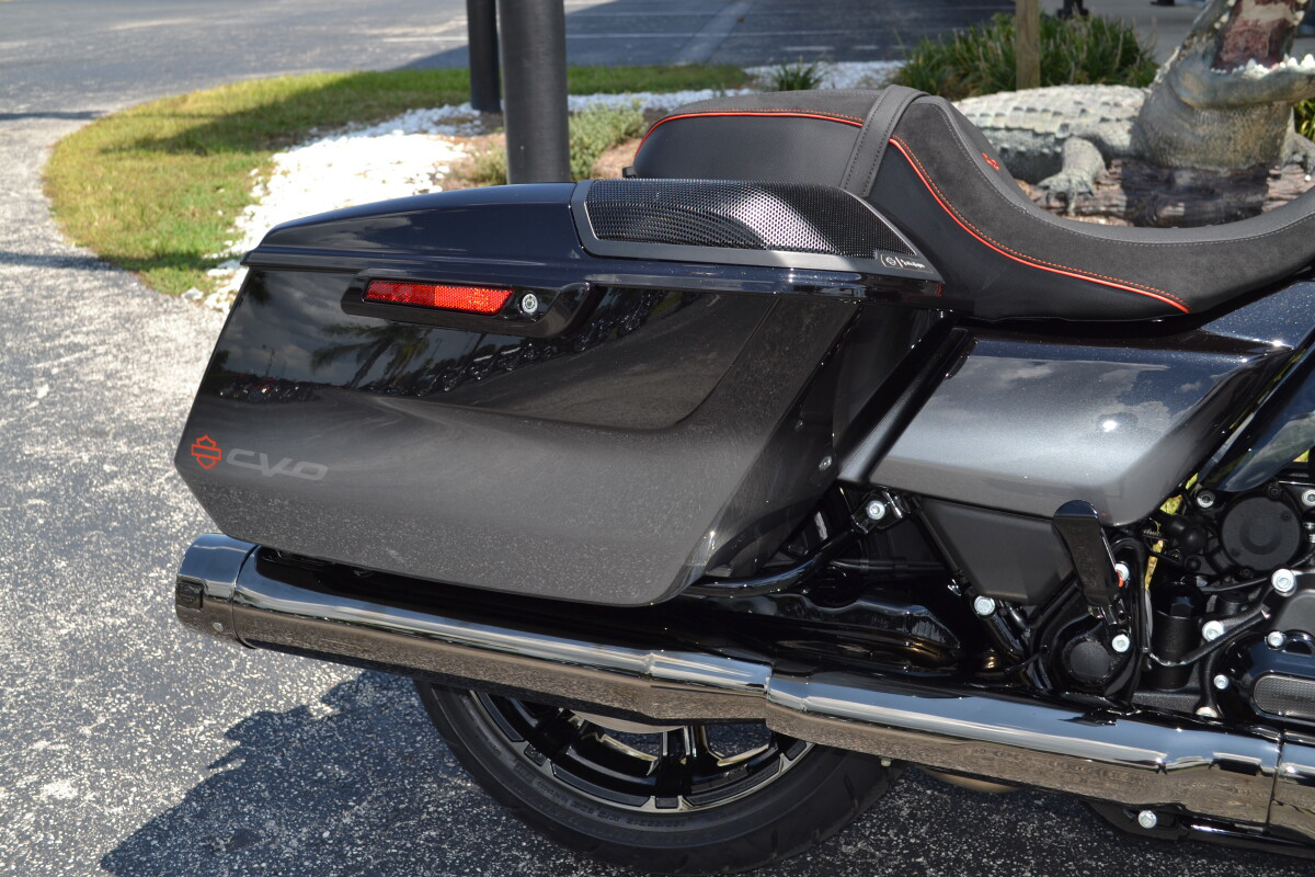 CVO® Street Glide®