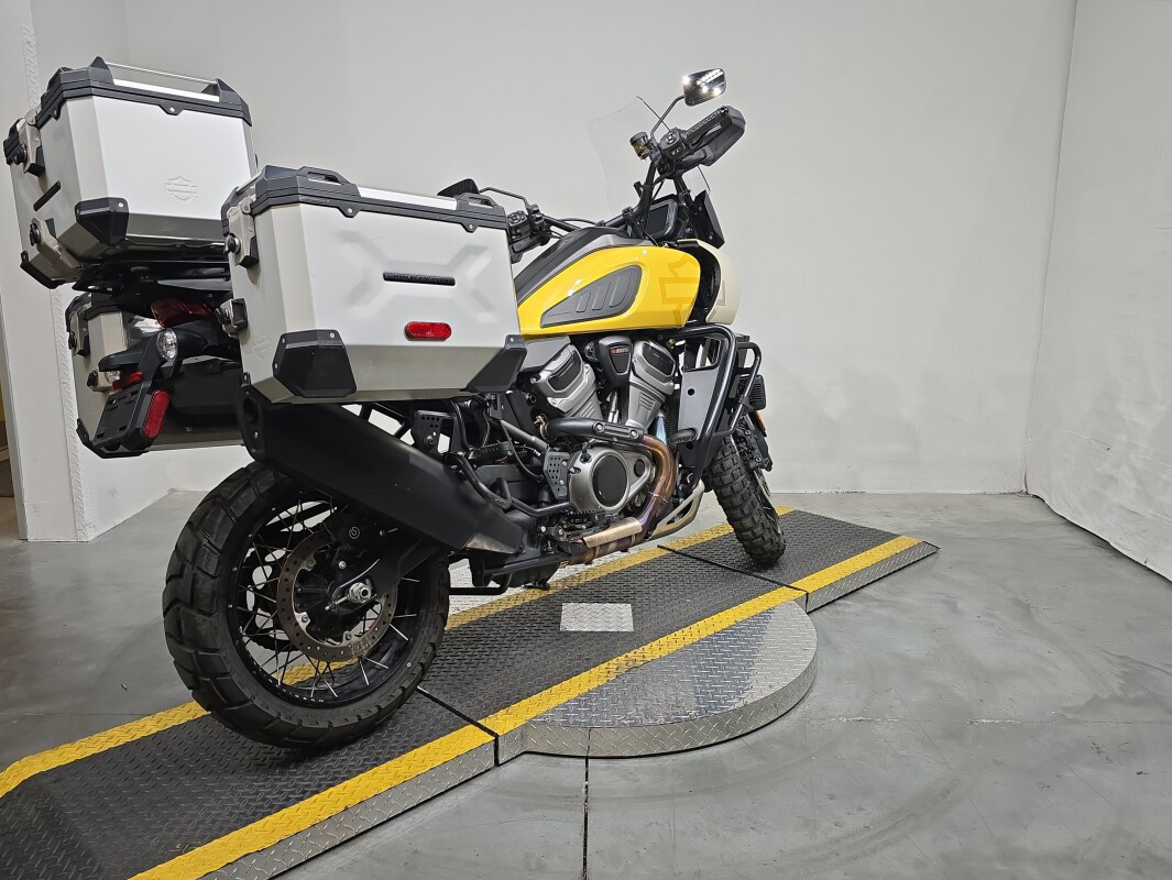 Pan America® 1250 Special