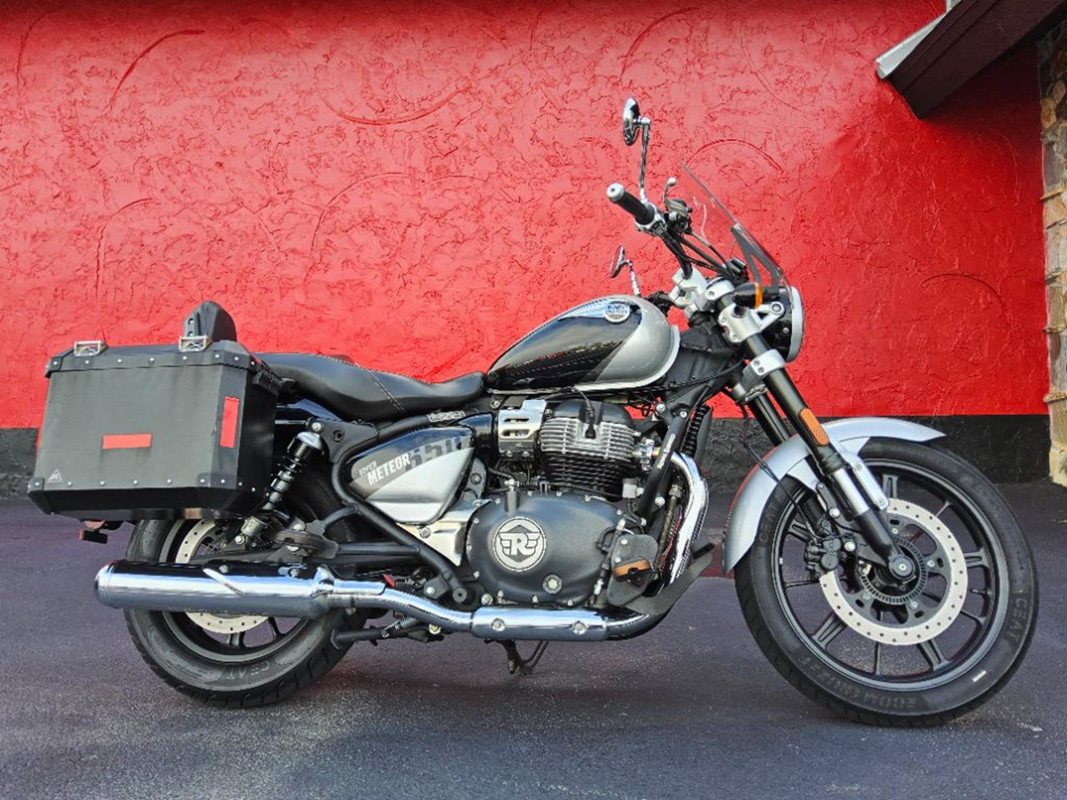 Super Meteor 650