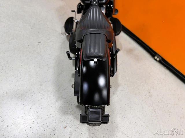 Softail® Slim®