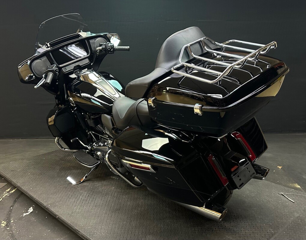 Street Glide® Ultra