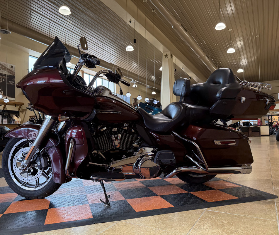 Road Glide® Ultra