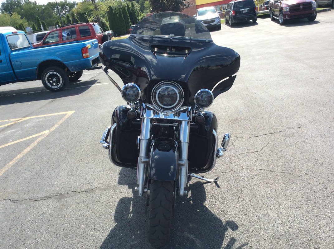 Street Glide®