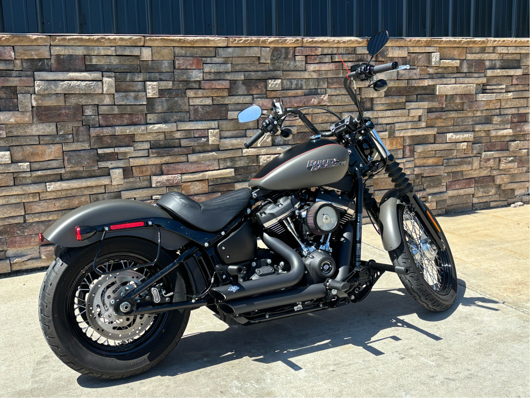 Softail® Street Bob®