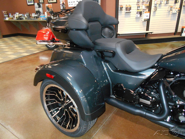 Street Glide® 3 Limited