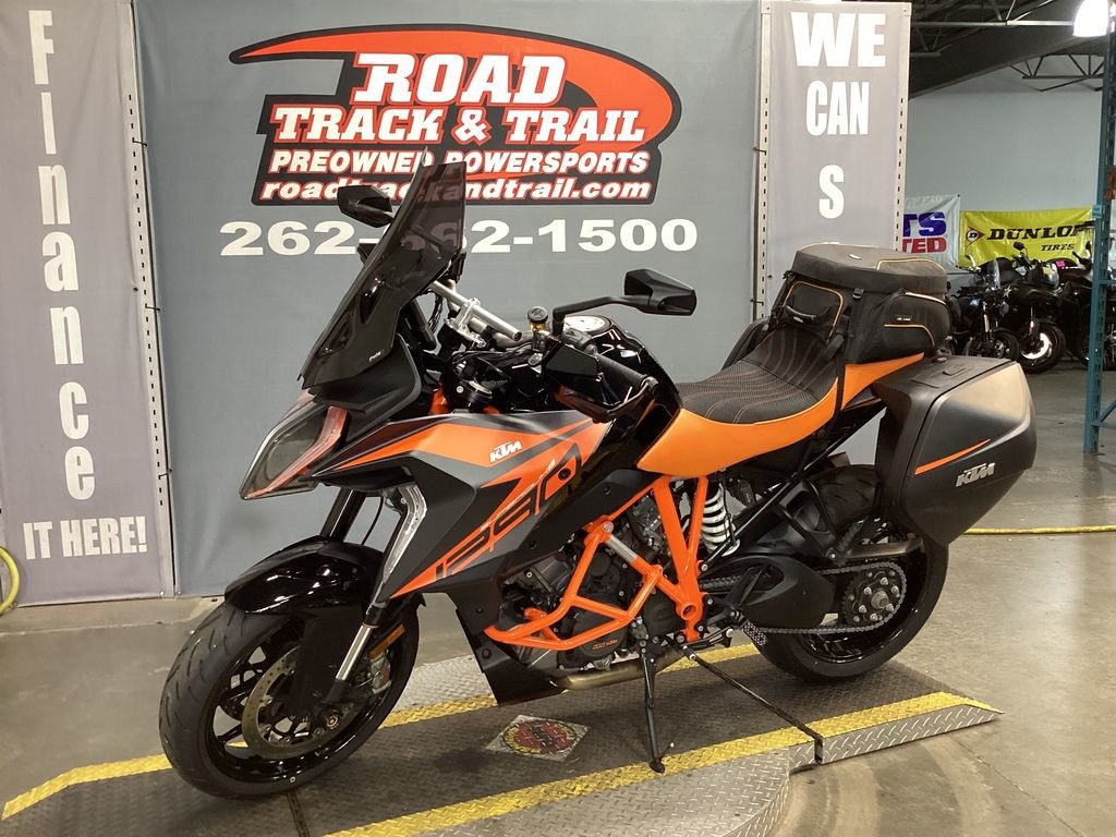 1290 Super Duke GT