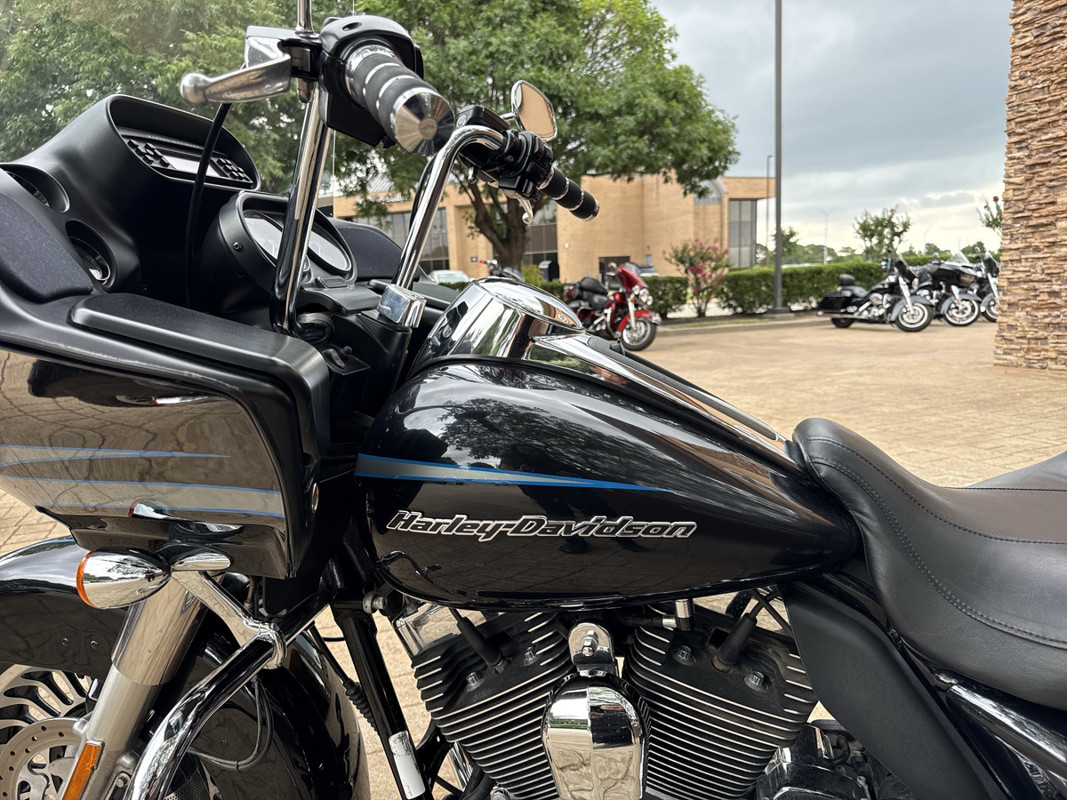Road Glide® Ultra