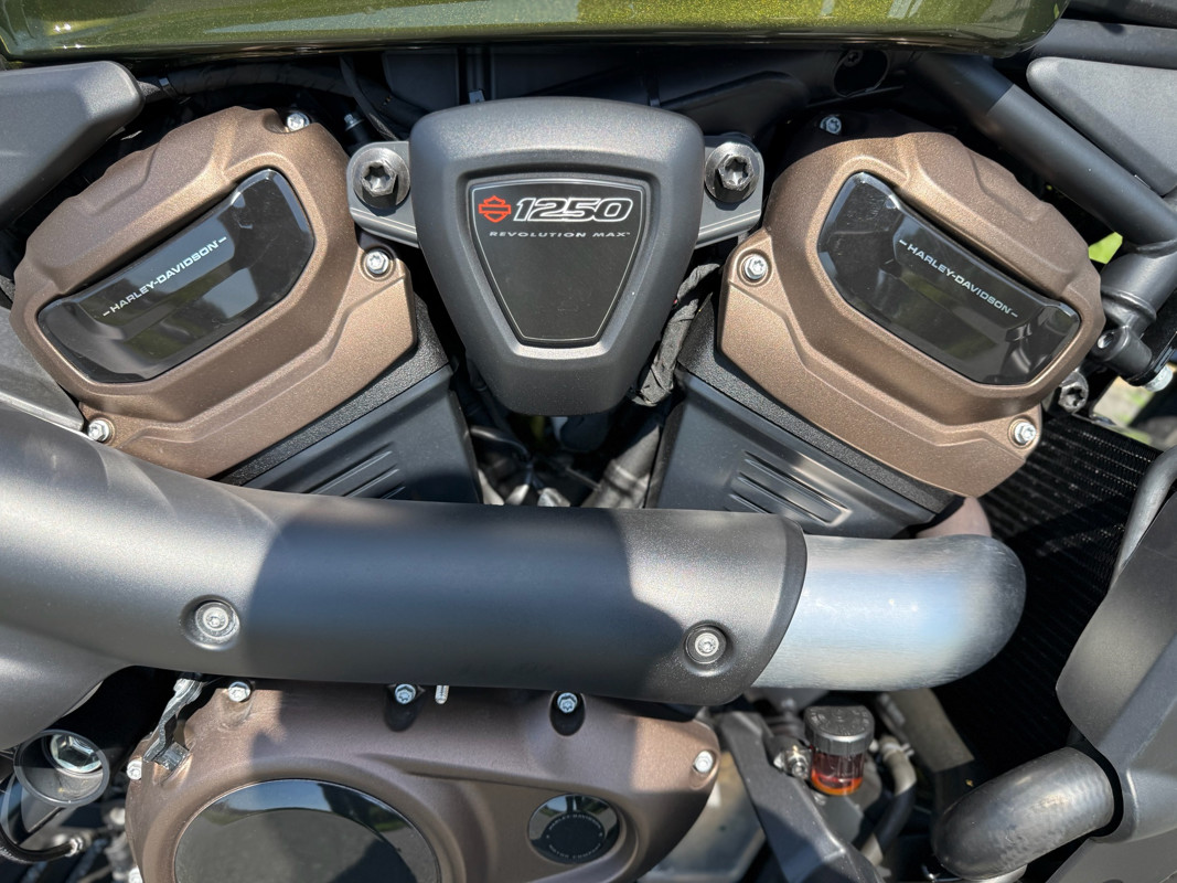 Sportster® S