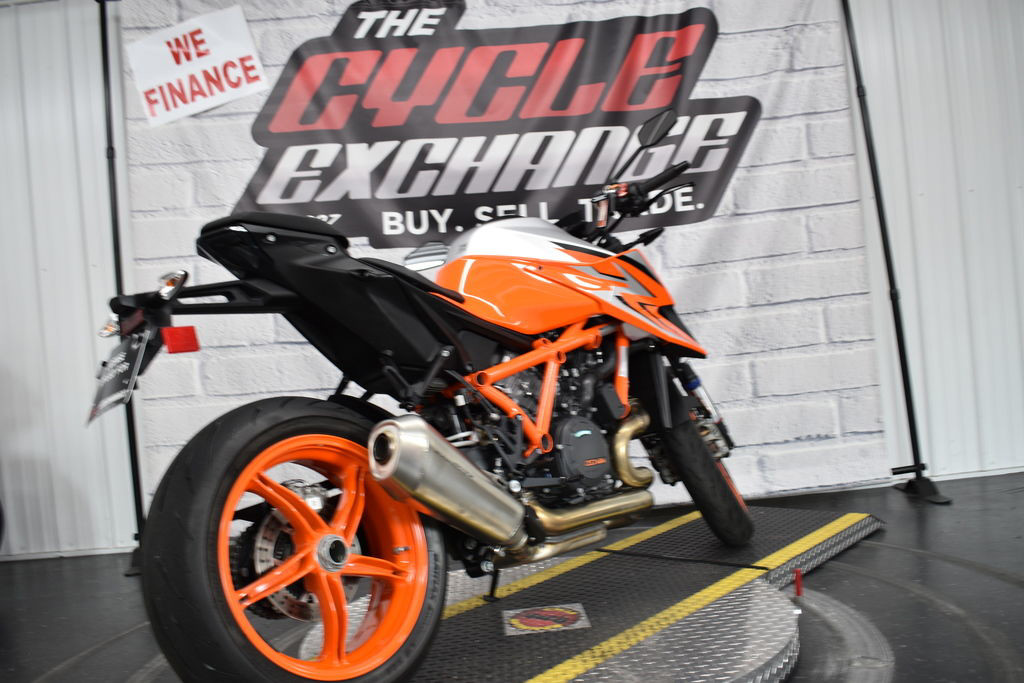 1290 Super Duke R