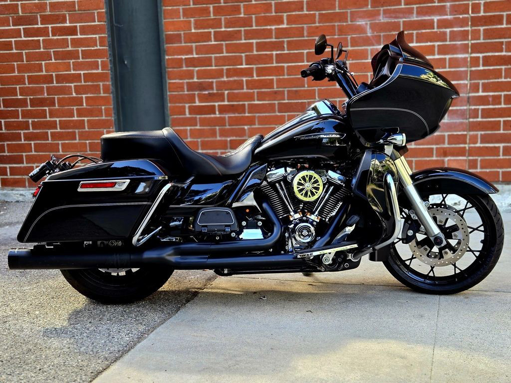 Road Glide® Ultra