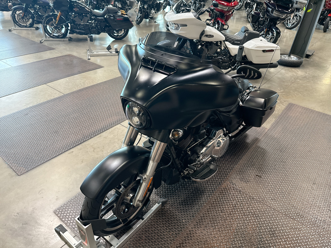 Street Glide® Special