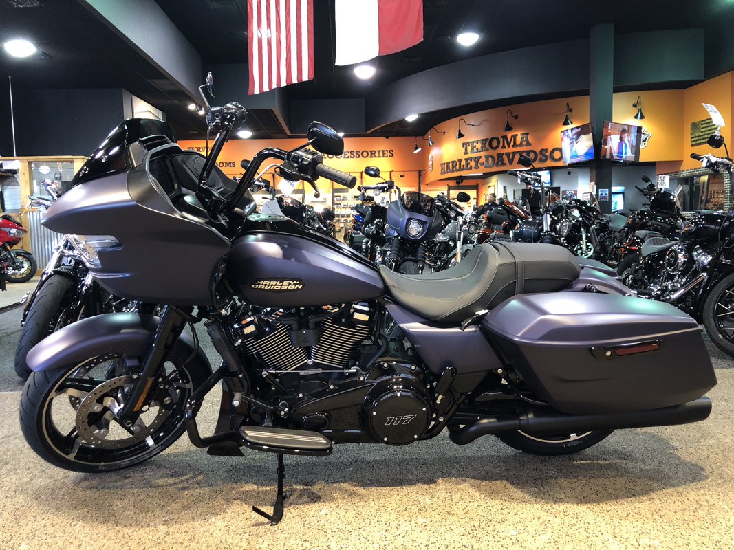 Road Glide®