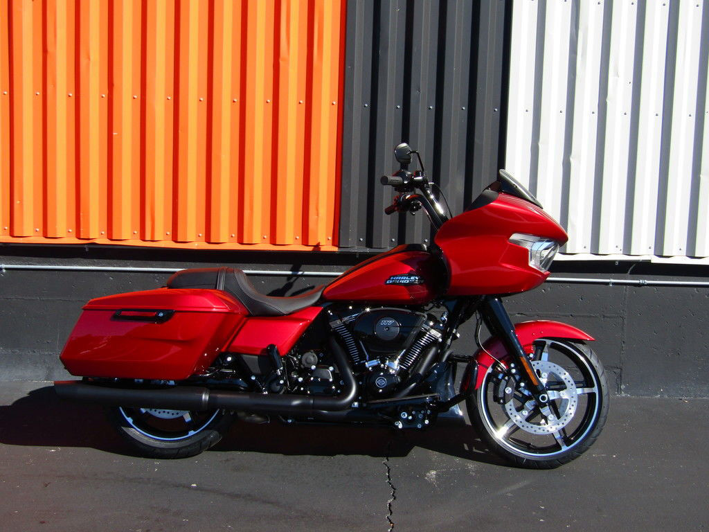 Road Glide®