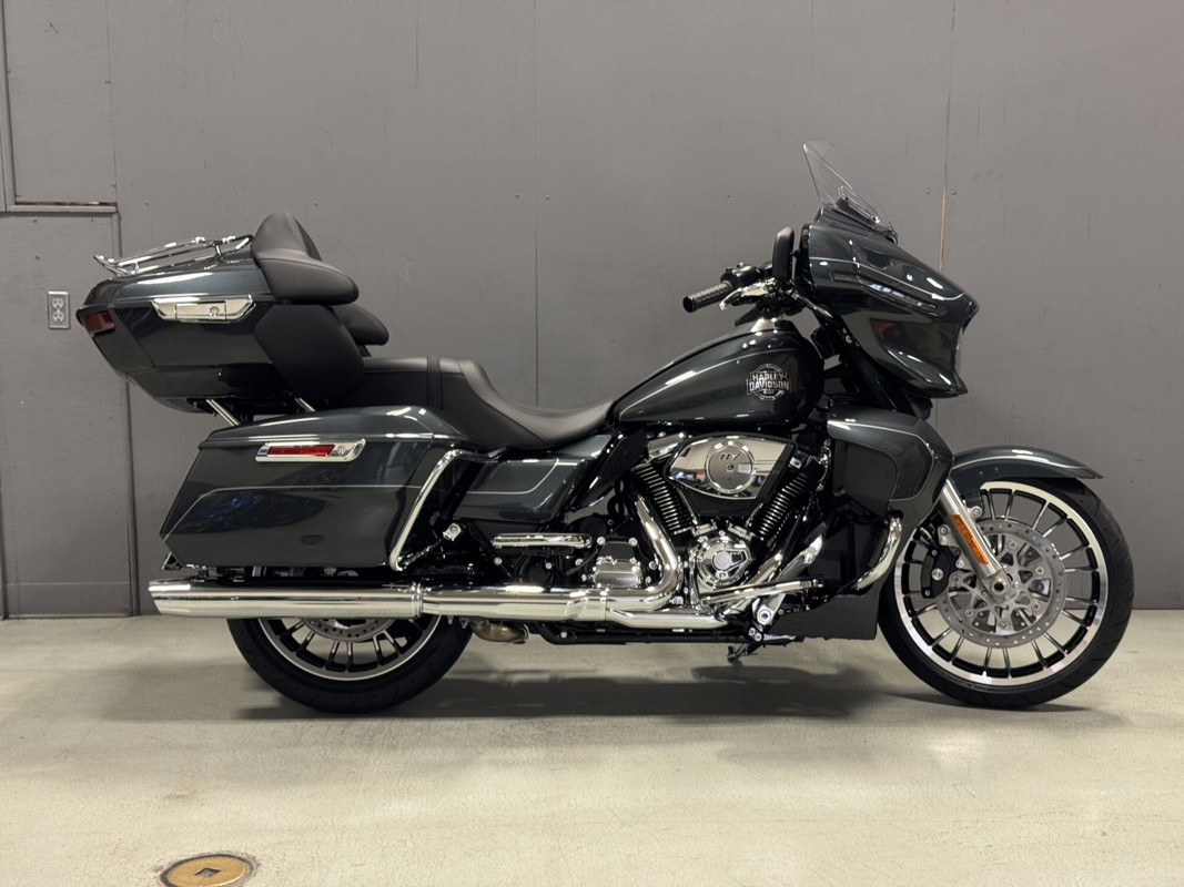 Street Glide® Limited