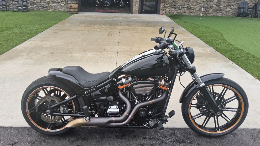 Softail® Breakout®