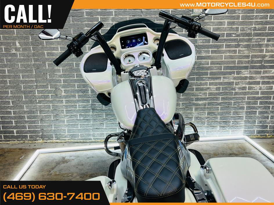 Road Glide®