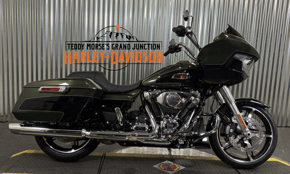 Road Glide®
