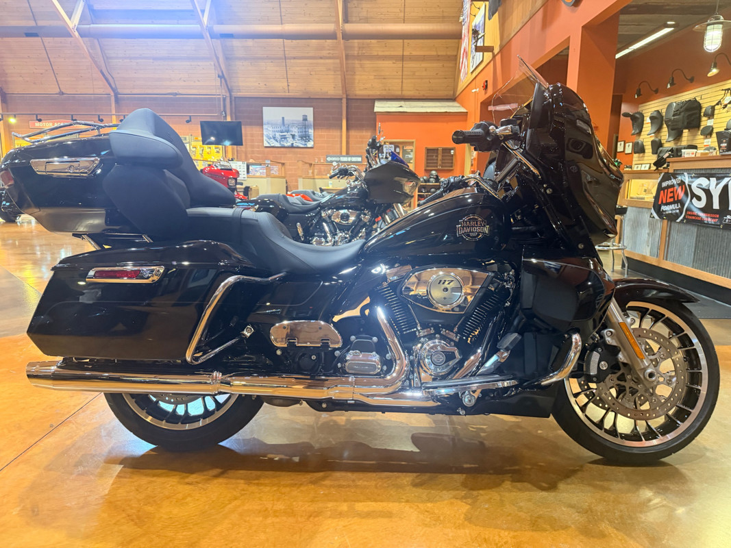 Street Glide® Limited