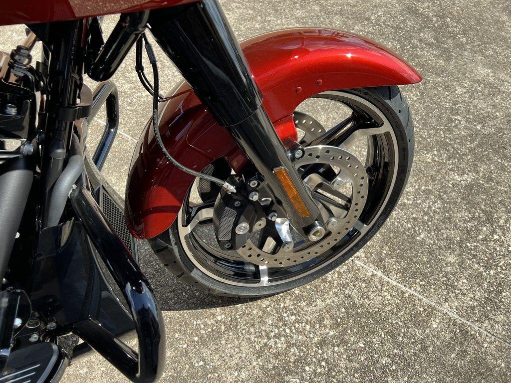 Road Glide®
