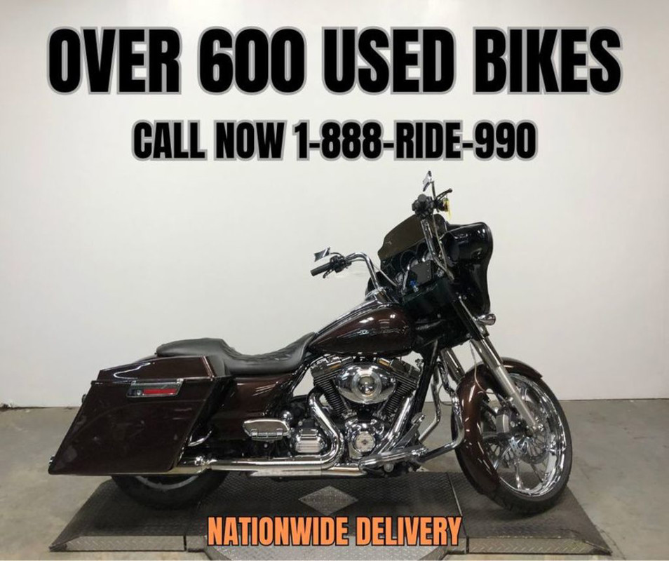 Street Glide®