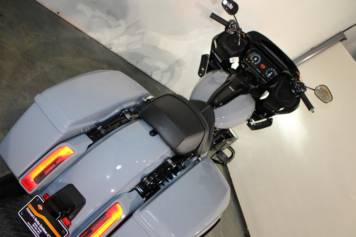 Road Glide®
