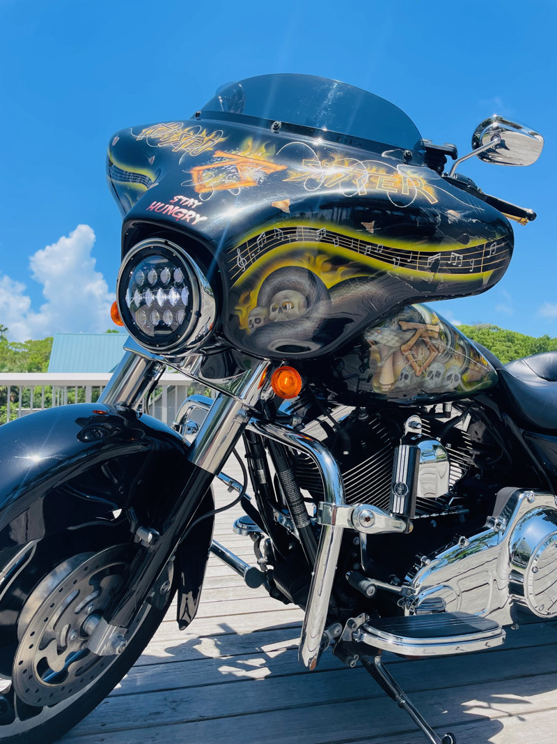 Street Glide®