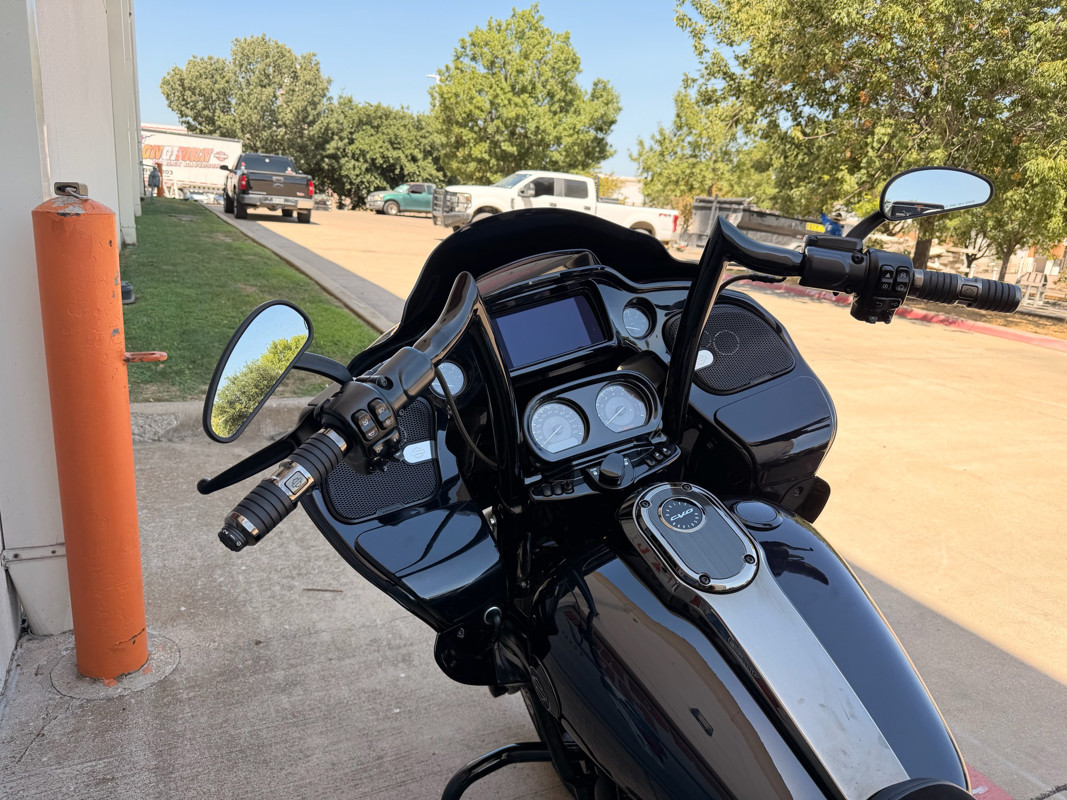 CVO® Road Glide®