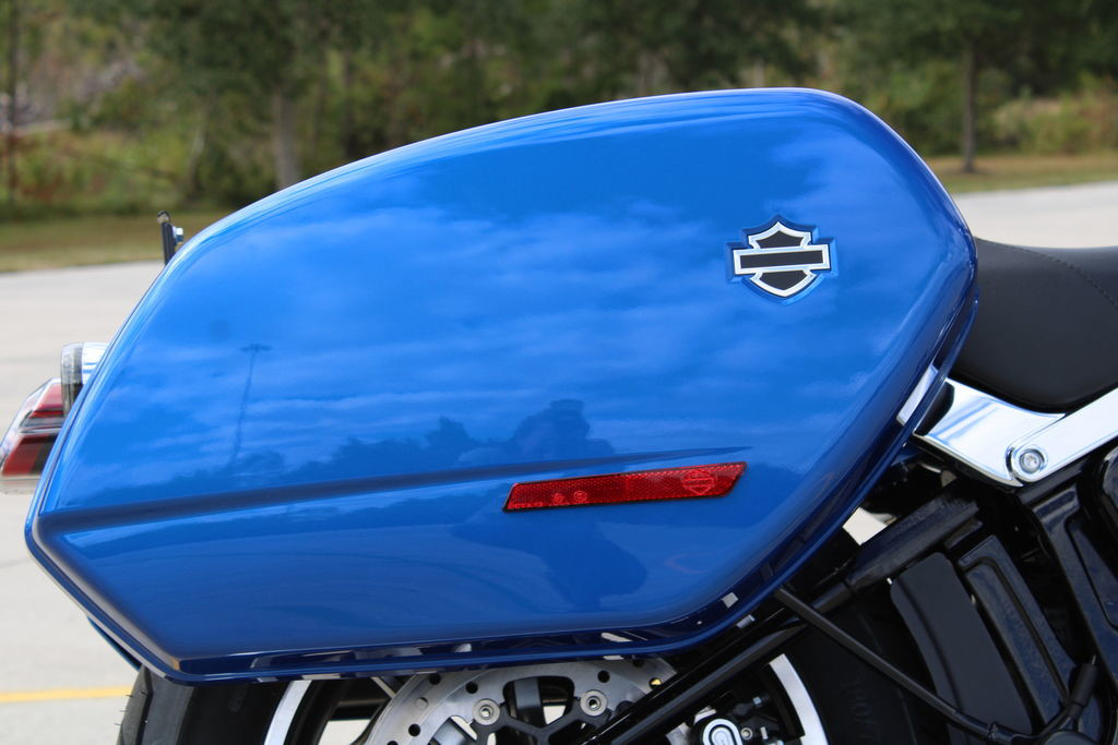 Low Rider® ST