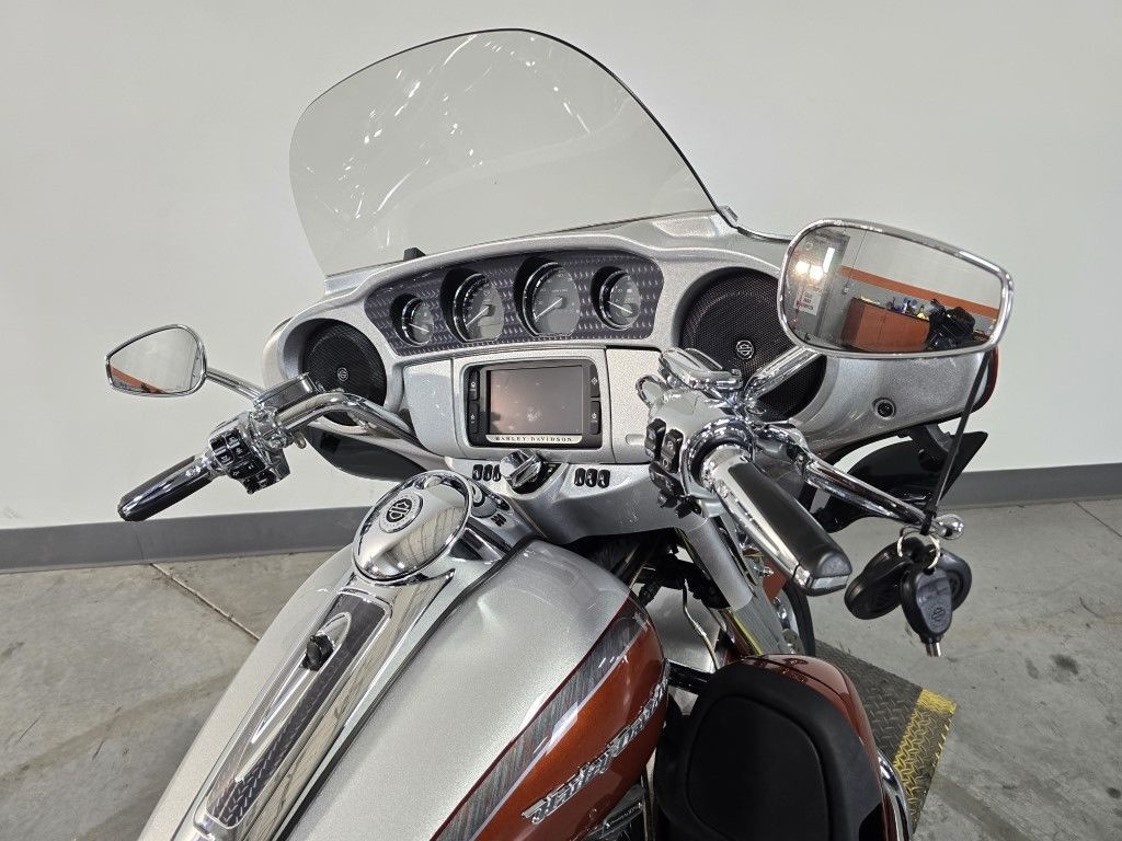 CVO® Electra Glide® Ultra Limited