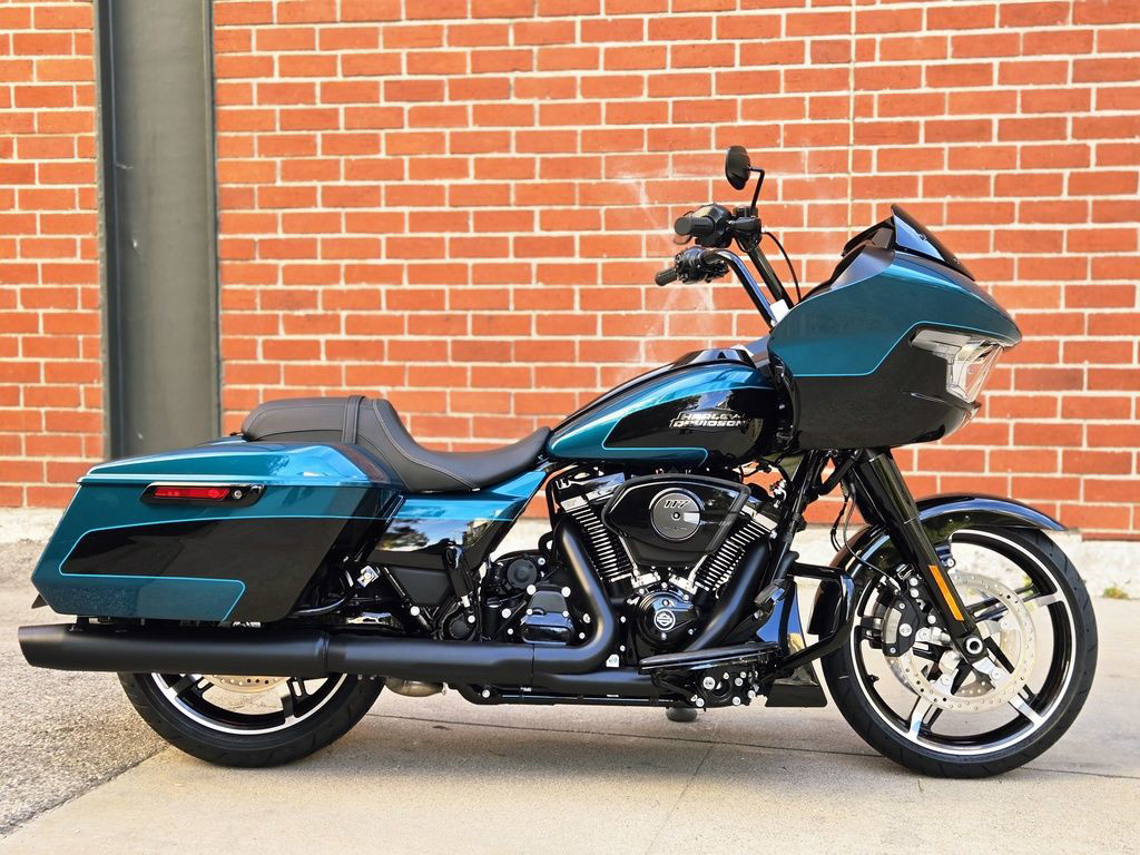 Road Glide®