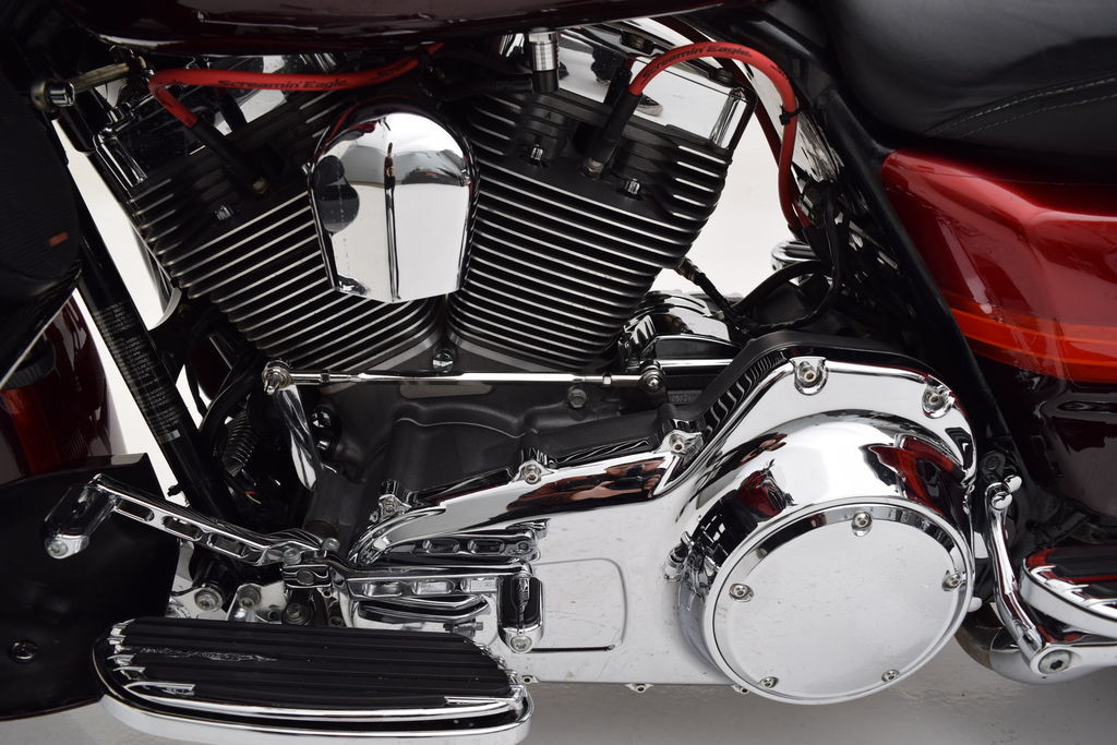 CVO® Ultra Classic® Electra Glide®
