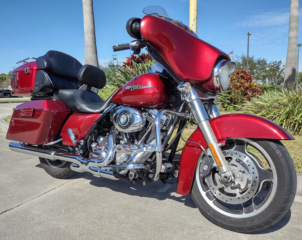 Street Glide®