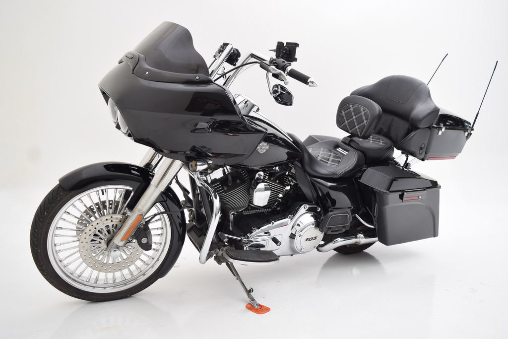 Road Glide® Ultra
