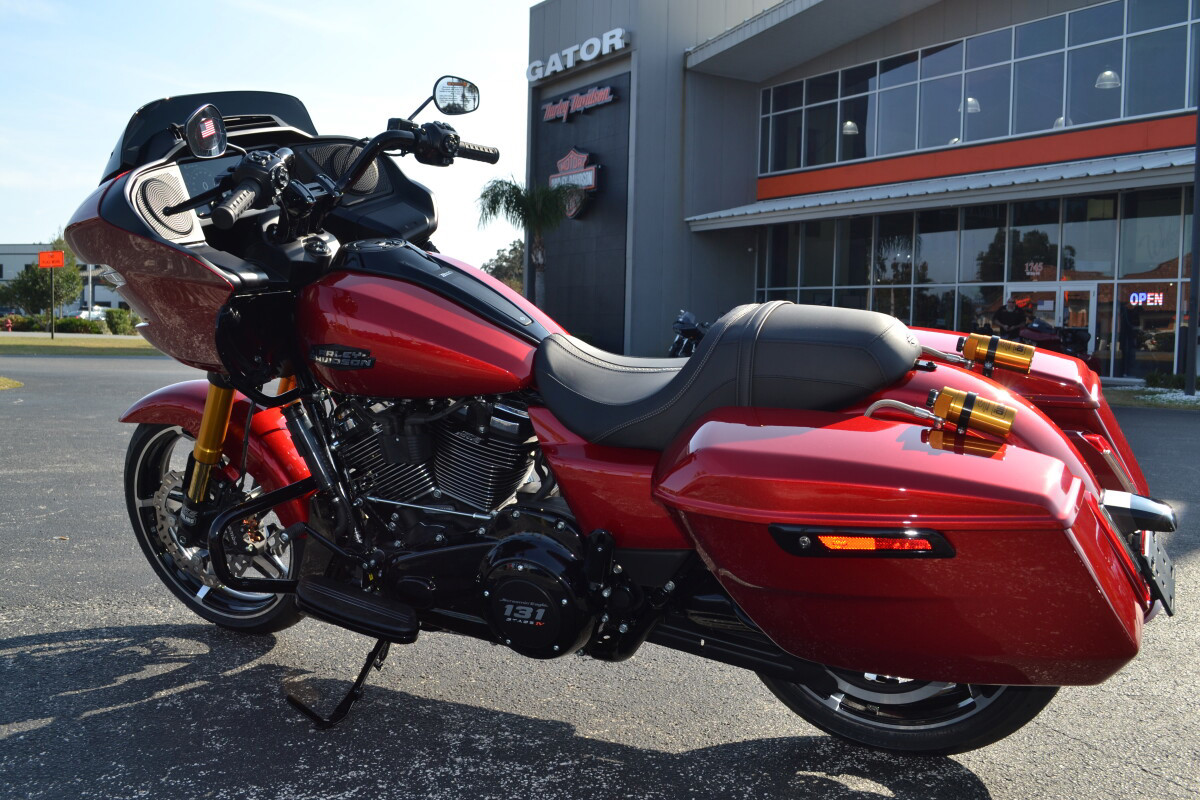 Road Glide®