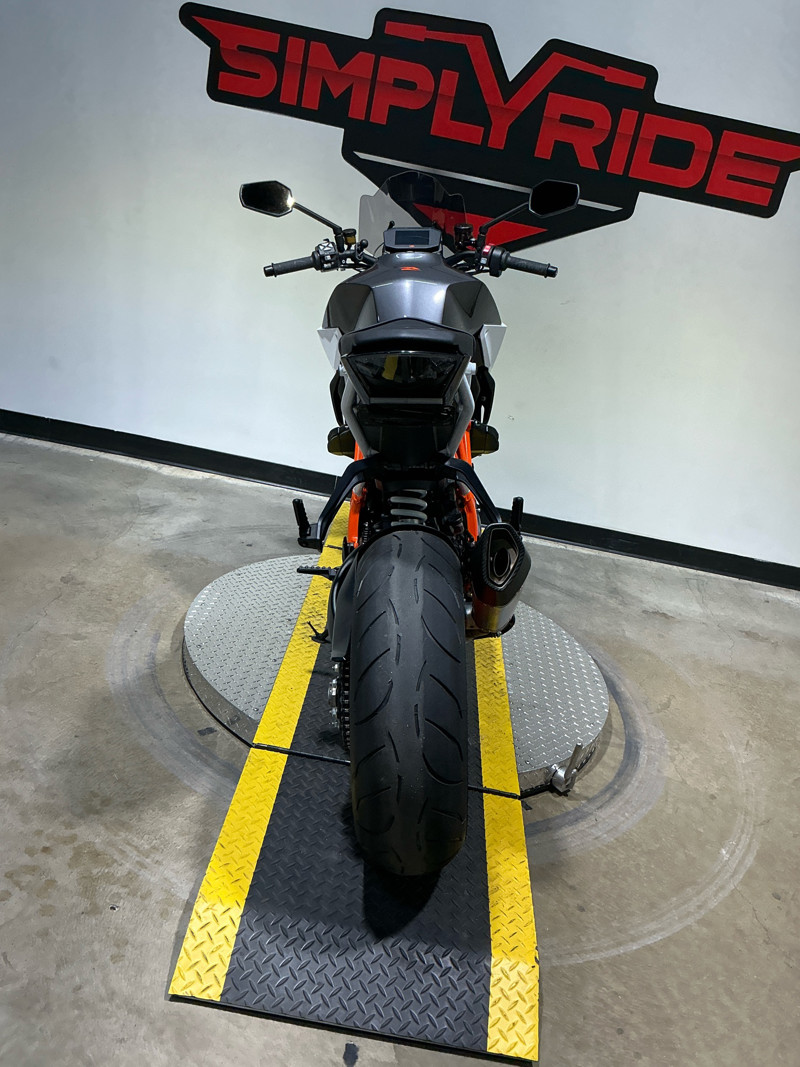 1290 Super Duke R