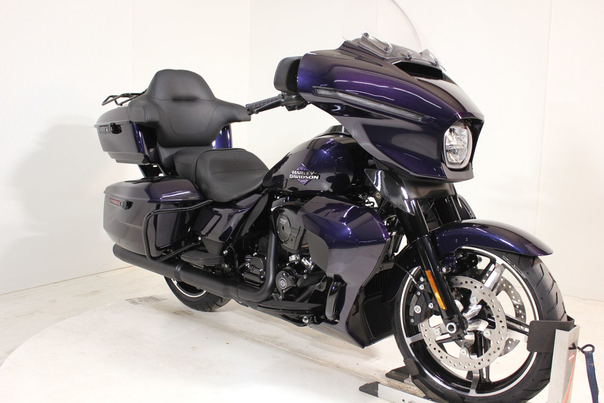 Street Glide® Ultra