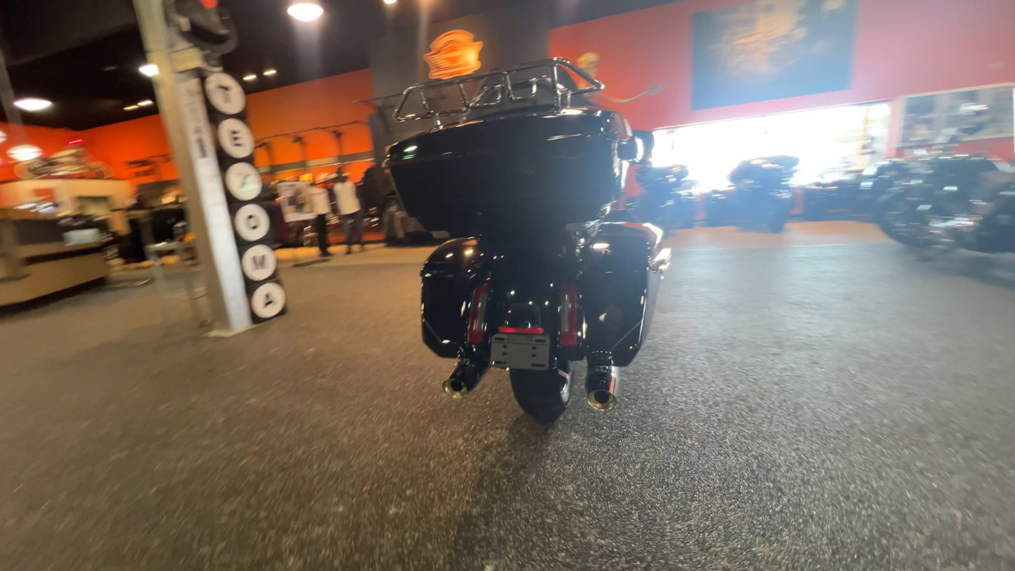 Street Glide® Ultra