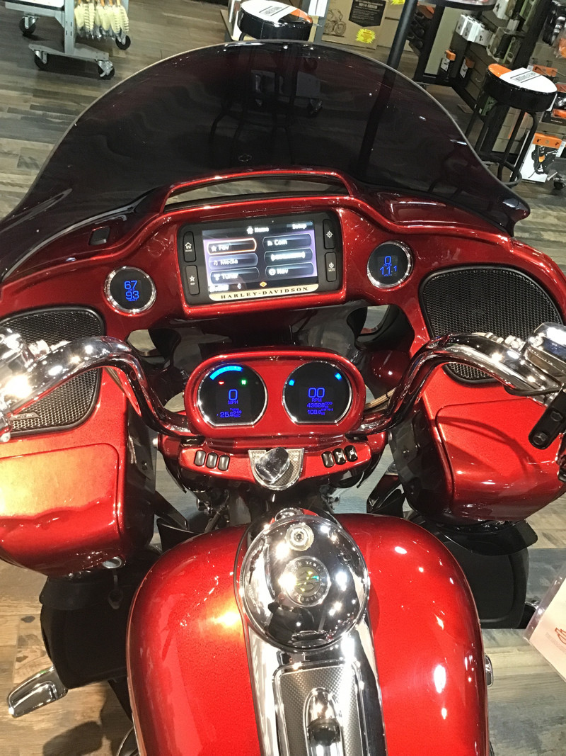 CVO® Road Glide® Ultra