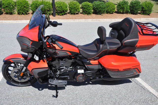 CVO® Street Glide® Limited